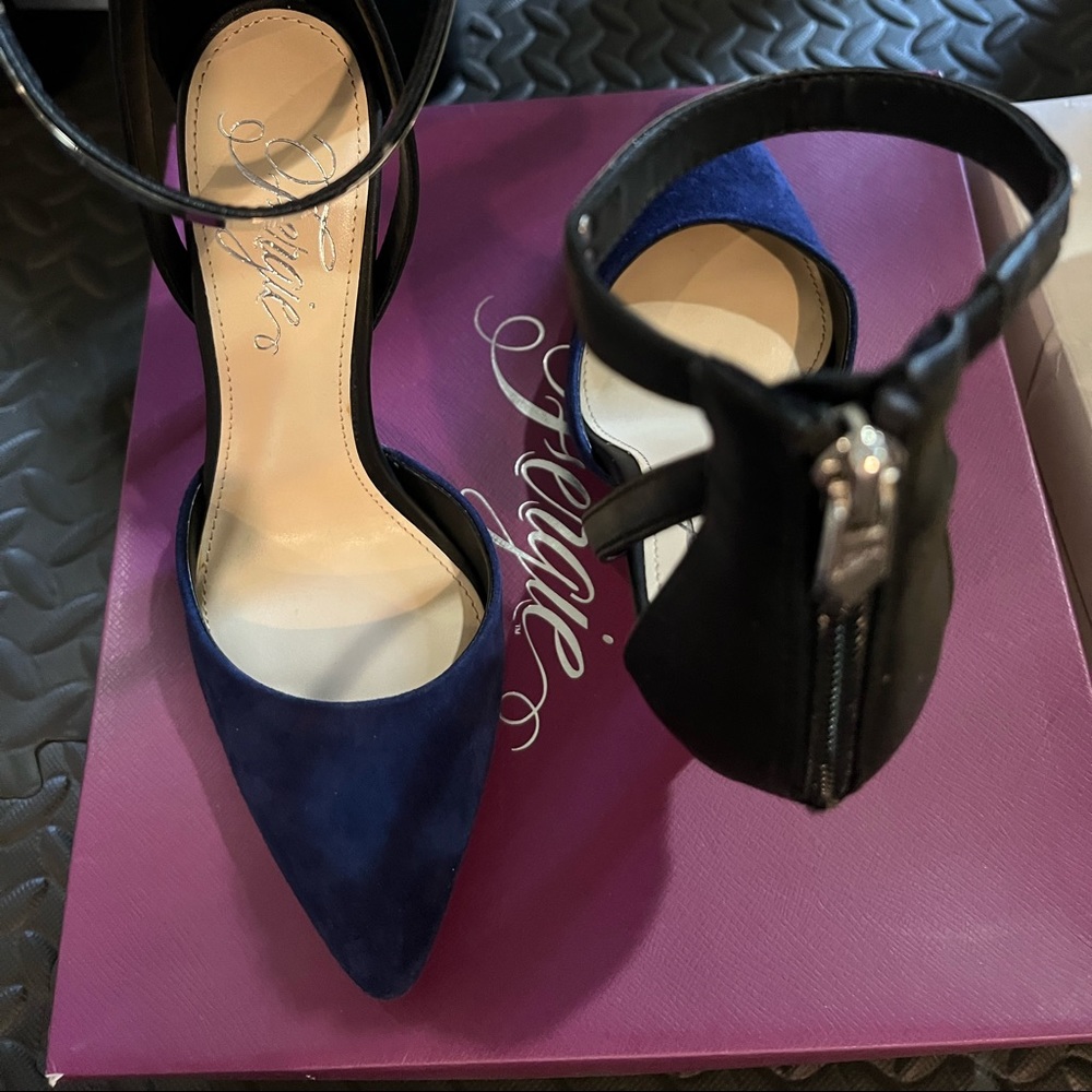 Fergie Jazz Blue/Black 6 1/2 NIB